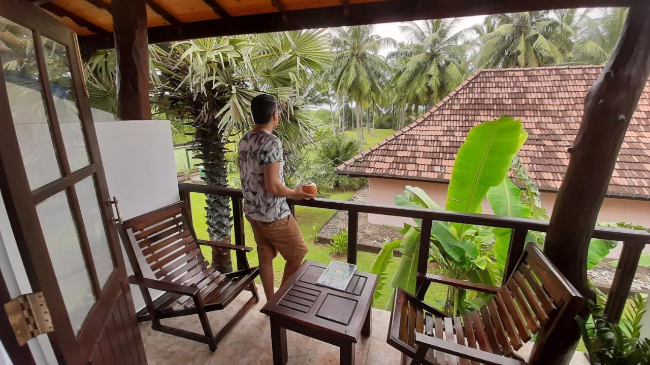 Bandulas Beach House Hikkaduwa Bagian luar foto
