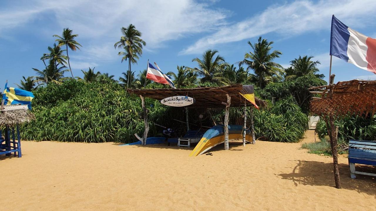 Bandulas Beach House Hikkaduwa Bagian luar foto